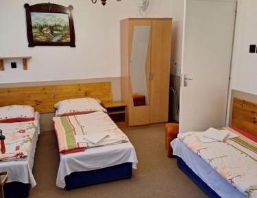 Triple Room with Shower