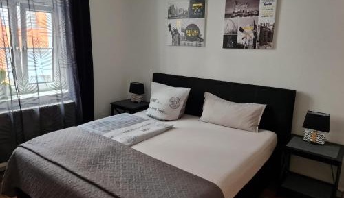 Double Room with Private Bathroom 103