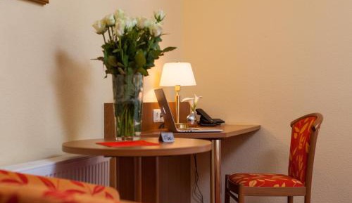 Single Room Small