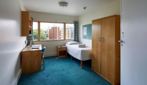 Single Room with Private Bathroom
