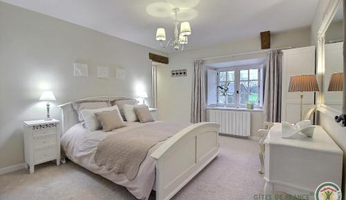 Deluxe Room 1