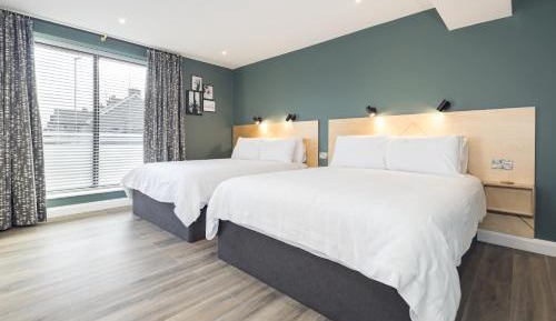King Room with Two King Beds