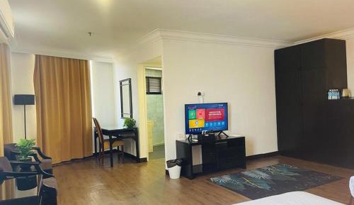 Deluxe Family Room
