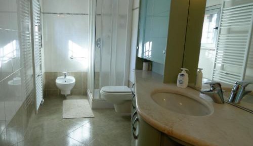 Quadruple Room with Private Bathroom