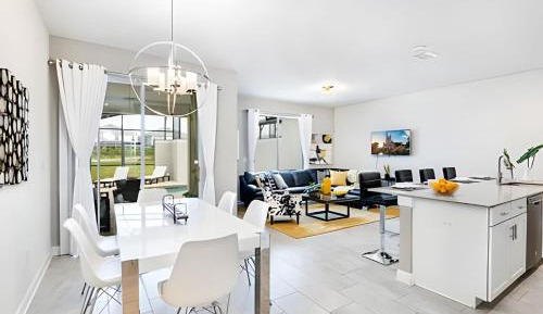 Four-Bedroom Holiday Home