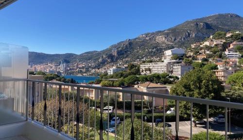 Studio Apartment with Sea View