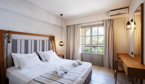 Double or Twin Room with Garden View