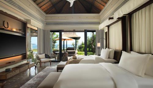 Two Bedroom Oceanfront Villa with Private Pool   - Complimentary airport transfers and dedicated butler service