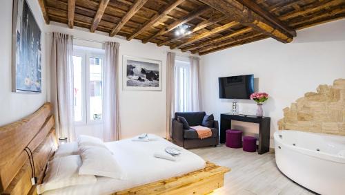 Luxury Triple Room