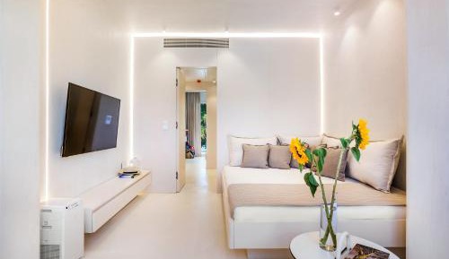 Junior Suite with Balcony