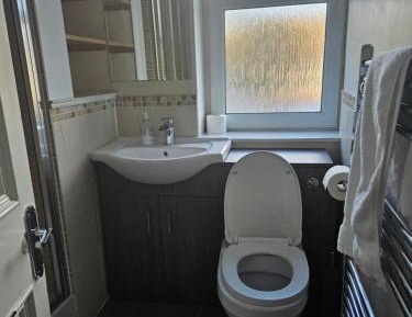 Single Room with Private External Bathroom