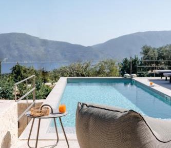 Villa with Sea View