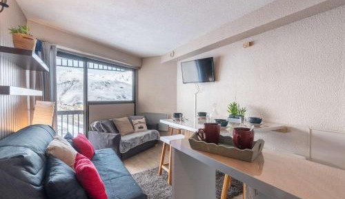 Apartment (4 Adults)