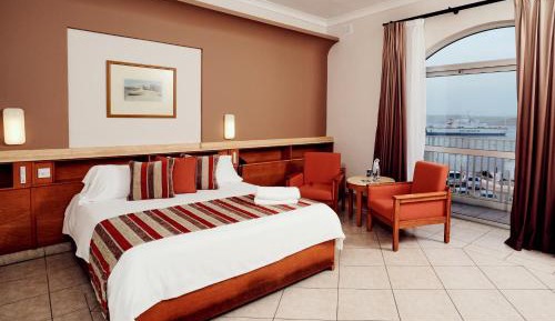 Double or Twin Room with Sea View
