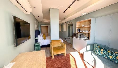 Suite with Balcony