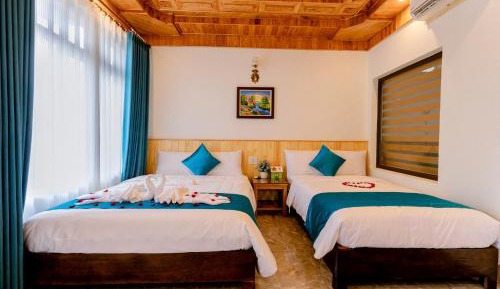 Triple Room with Pool View