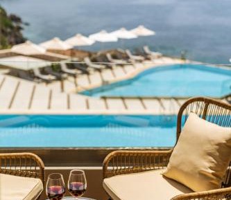 Deluxe Double Room with Sea View