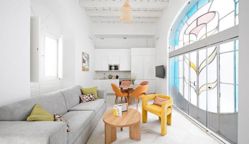 1 Bedroom Apartment with Sofa Bed