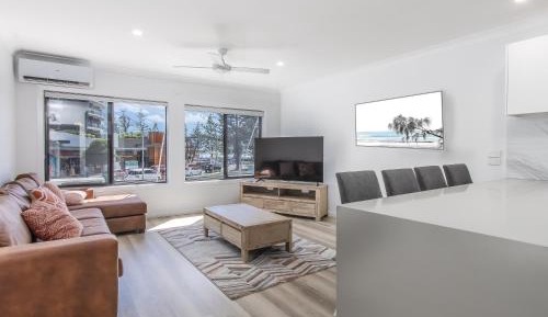 Four Bedroom Apartment (No Parking)