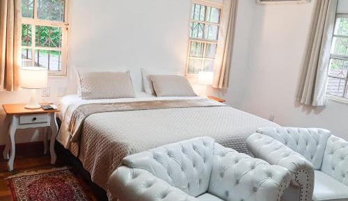 Deluxe King Suite