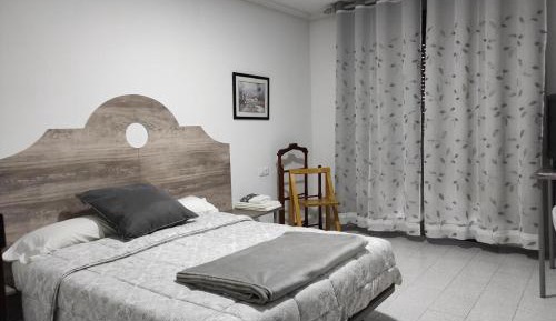 Double Room with Private External Bathroom
