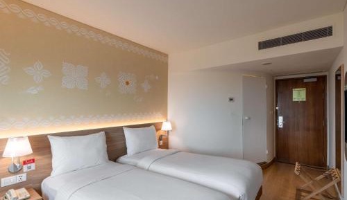 Standard Room with 2 Queen Beds
