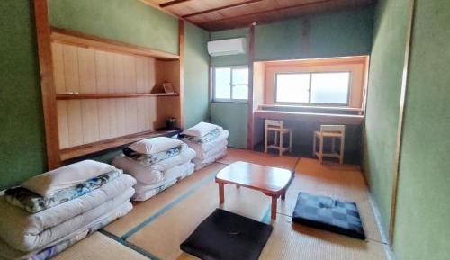 Triple Room with Shared Bathroom