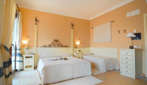 Superior Triple Room with Balcony and Sea View