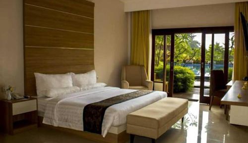 Twin Room with Balcony