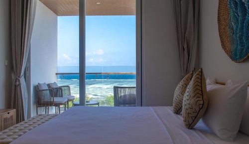 Deluxe Ocean View Room