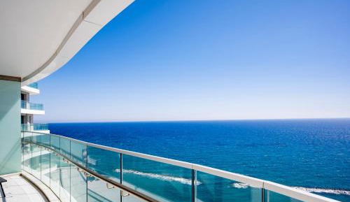 Apartment with Sea View