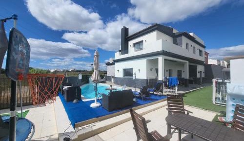 Deluxe Suite with Sea View