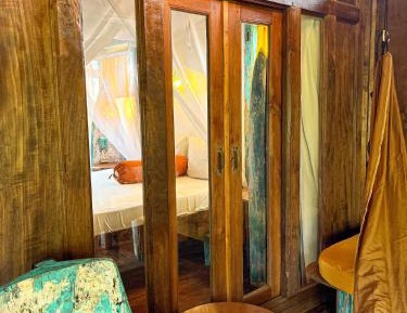Queen Room with Balcony