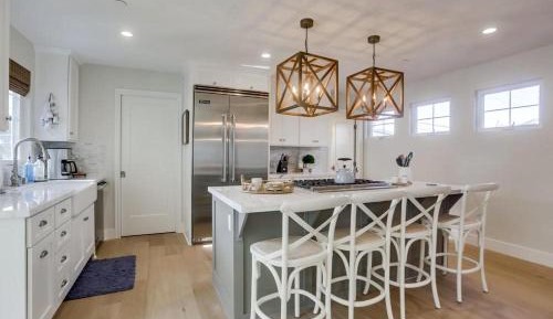 Three-Bedroom Holiday Home 