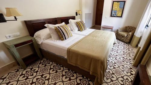 Economy Double or Twin Room