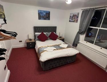 Two-Bedroom Suite