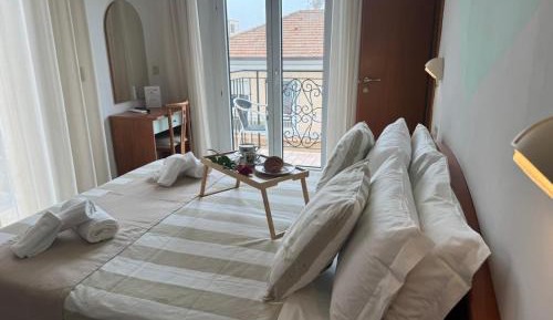 Double or Twin Room with Balcony