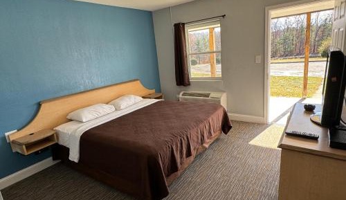 King Room with Garden View