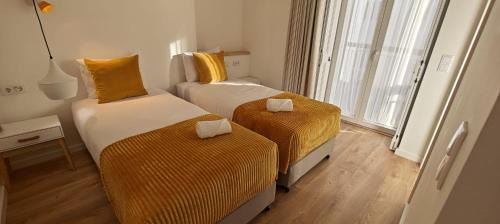 Twin Room with Balcony