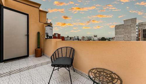 Studio with Terrace