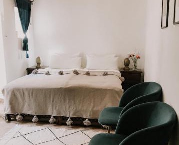 Double or Twin Room with Bathroom