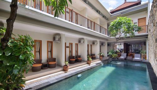 Deluxe Double Room with Pool Access