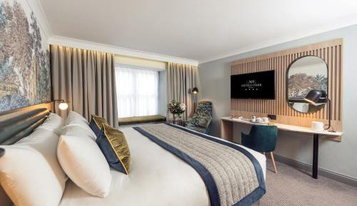 Signature King Room