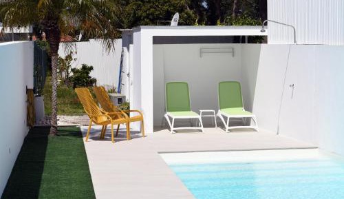 Villa with Garden View