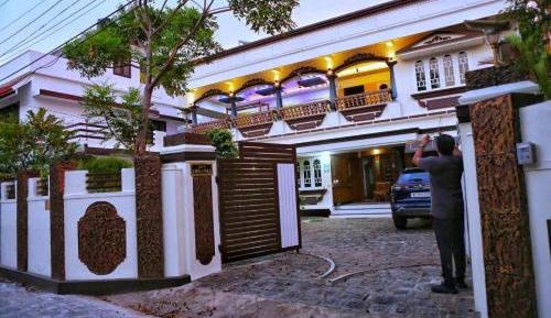 Deluxe Villa