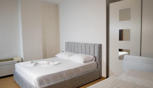 Luxury Triple Room