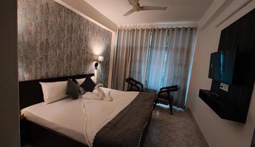 Superior King Room