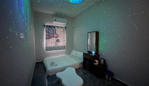 Deluxe Queen Room