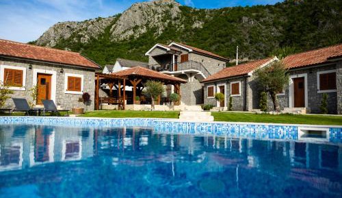 One-Bedroom Chalet