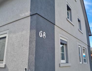 Single Room with Shared Shower and Toilet